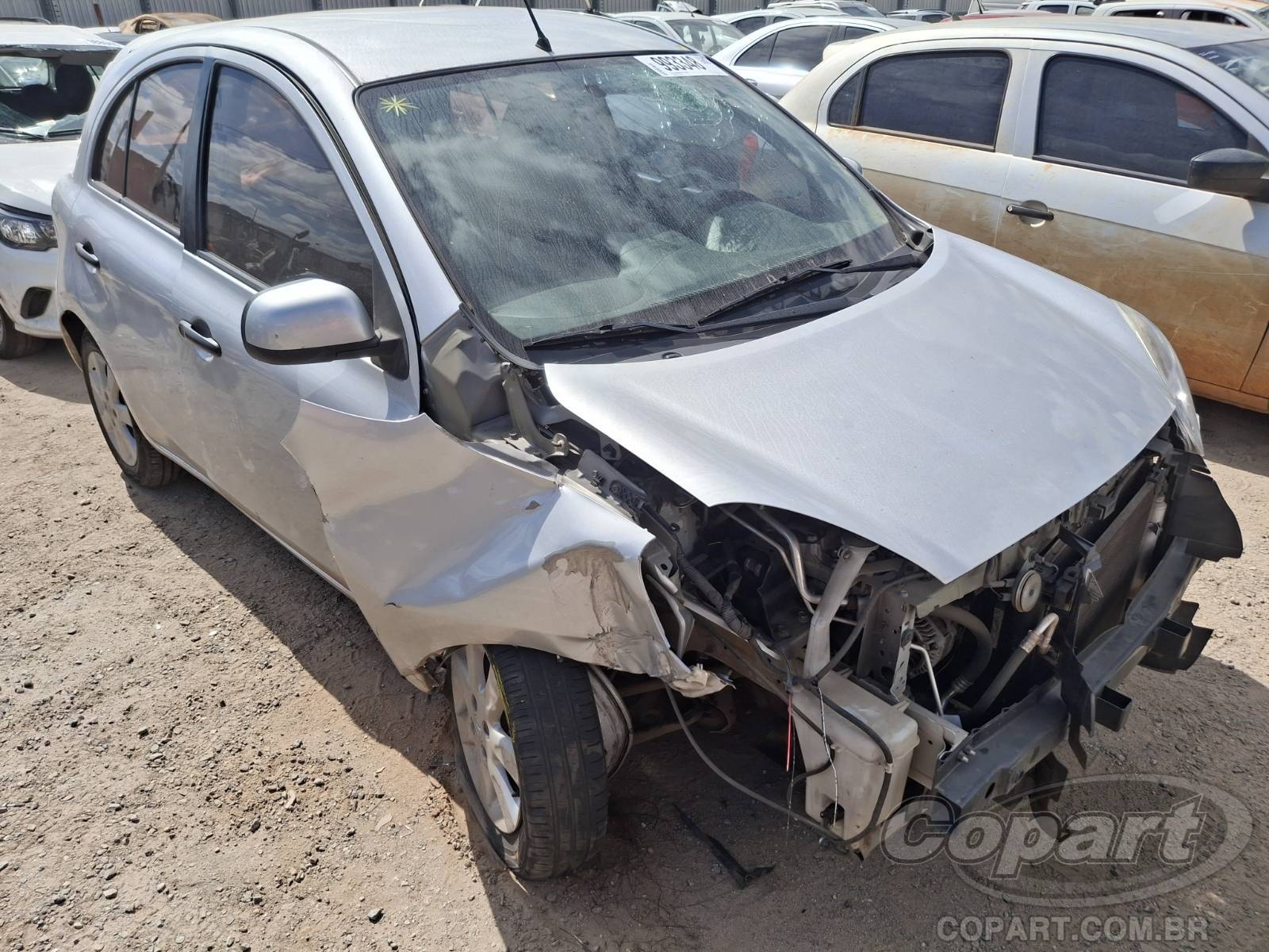Veículo Nissan March NISSAN MARCH SV 1.6 16V 2013 2013 em leilão