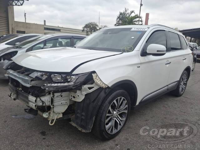 2018 MITSUBISHI OUTLANDER 