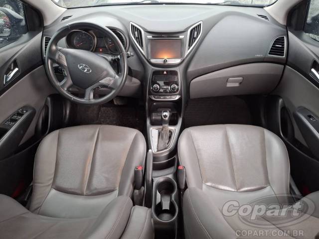 2016 HYUNDAI HB20S 