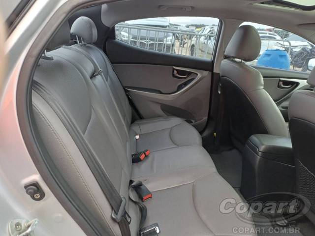 2012 HYUNDAI ELANTRA 