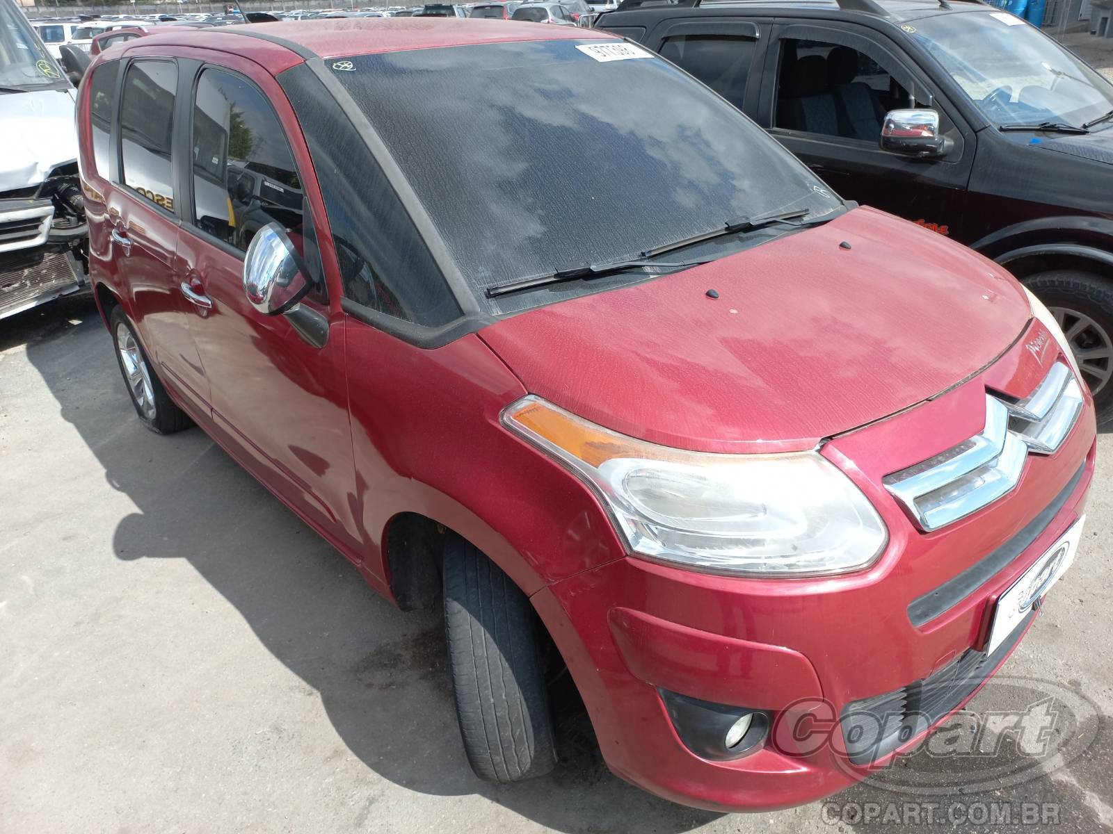 Veículo Citroën C3 Picasso Citroen C3 Picasso Exclusive 1.6 16V VVT 2013 Colisão Média Monta 2013 em leilão