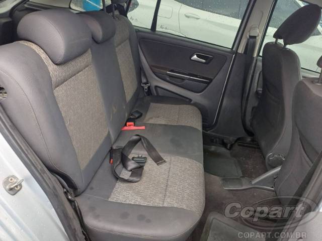 2013 VOLKSWAGEN SPACEFOX 