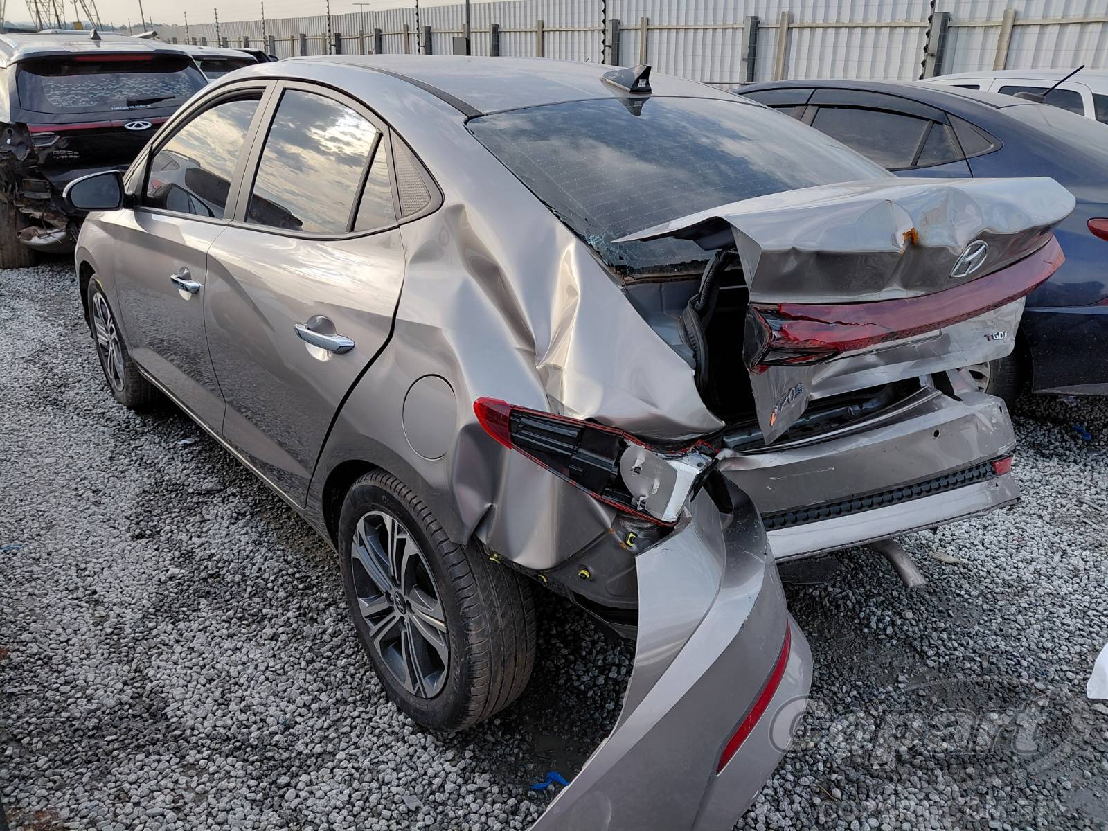 Foto 3: 2025 HYUNDAI HB20S
