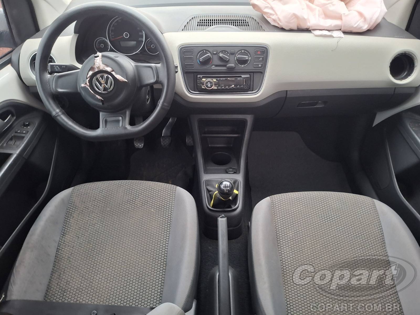 Foto 9 de 10: 2015 VOLKSWAGEN UP