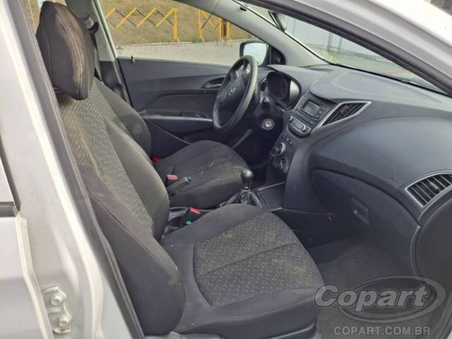 2017 HYUNDAI HB20 