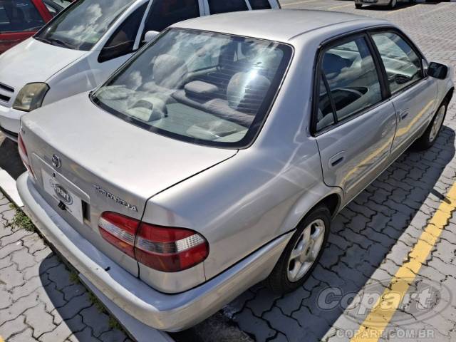 2002 TOYOTA COROLLA 