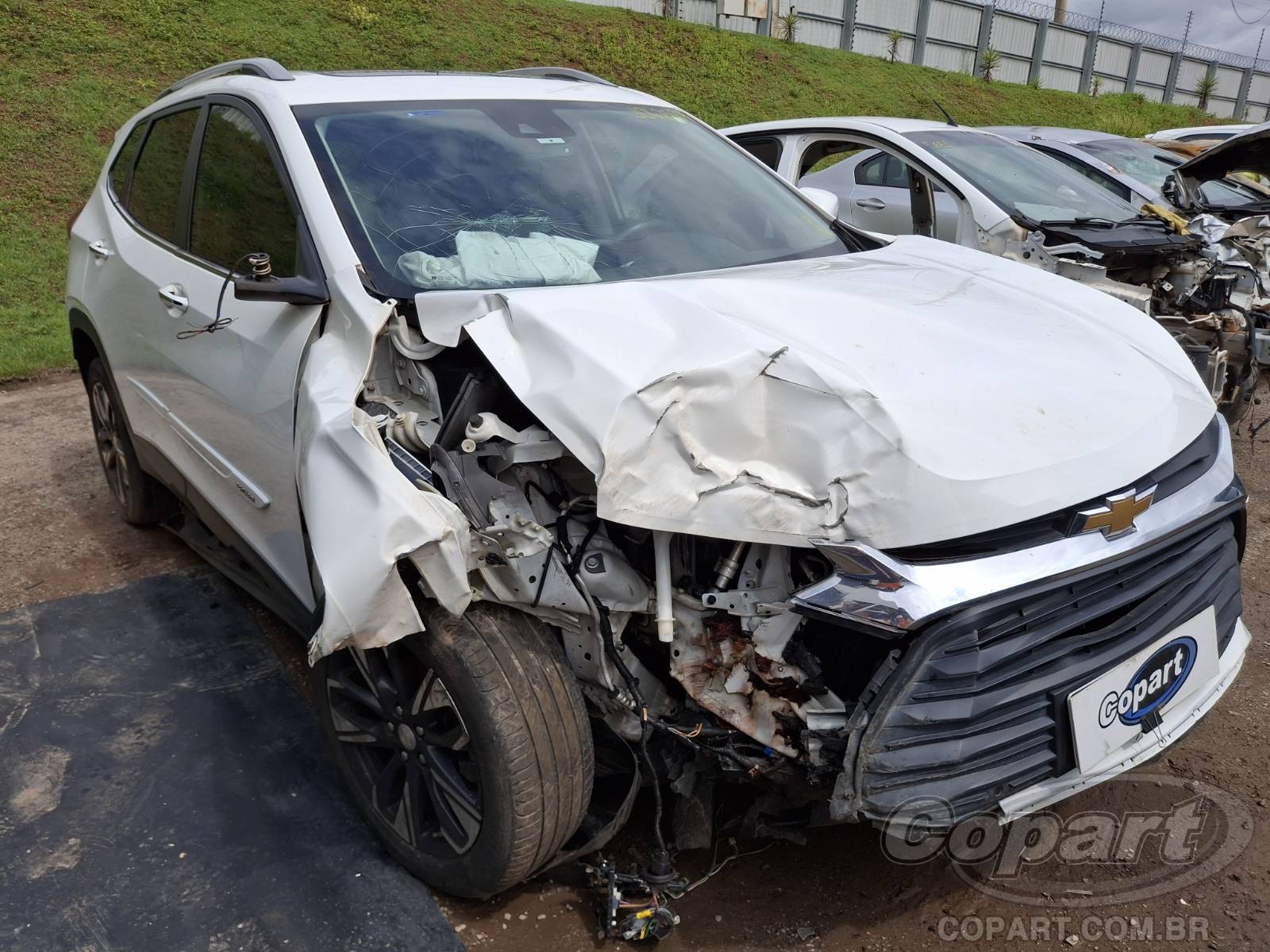 Veículo GM - Chevrolet Chevrolet Tracker Premier AT 1.2 12V Ecotec Turbo 2021 em leilão