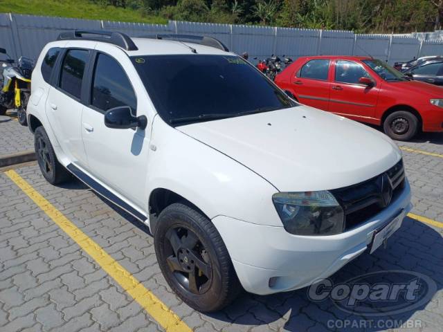 2015 RENAULT DUSTER 