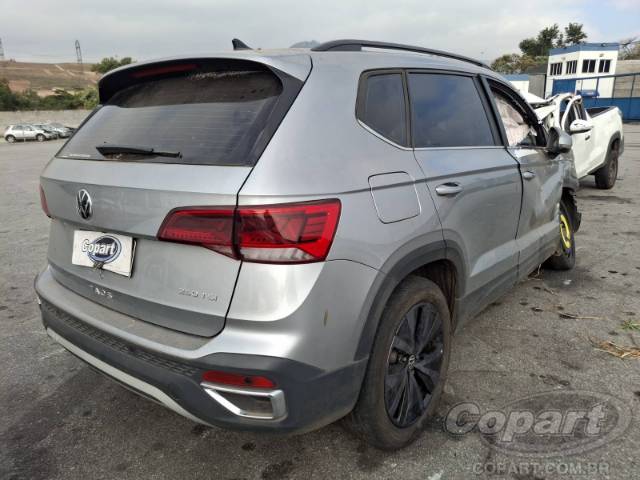 2024 VOLKSWAGEN TAOS 