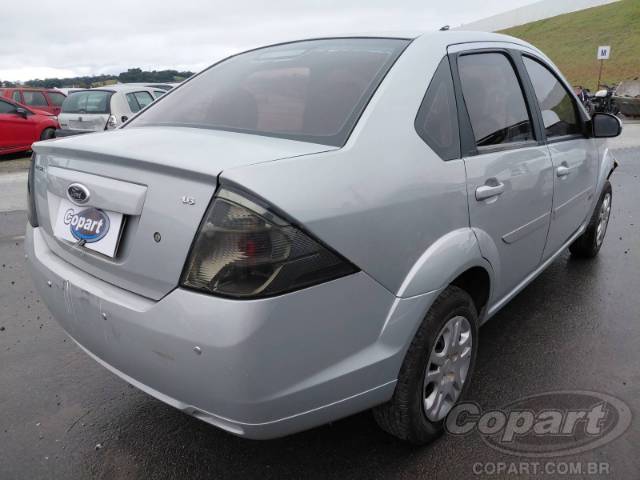 2012 FORD FIESTA SEDAN 