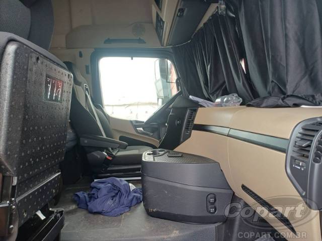 2025 MERCEDES-BENZ Actros 