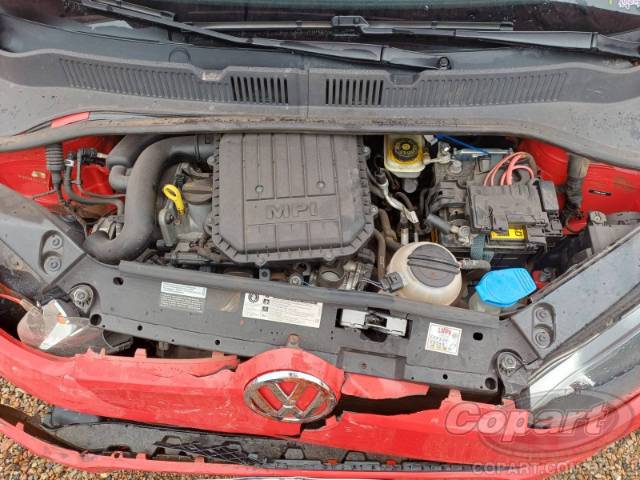 2015 VOLKSWAGEN UP 