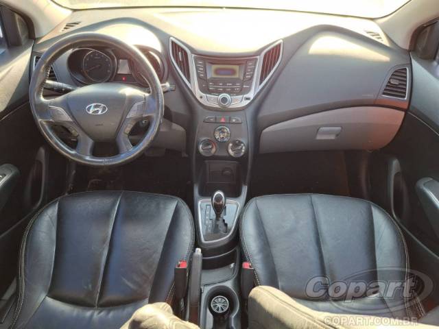 2014 HYUNDAI HB20S 