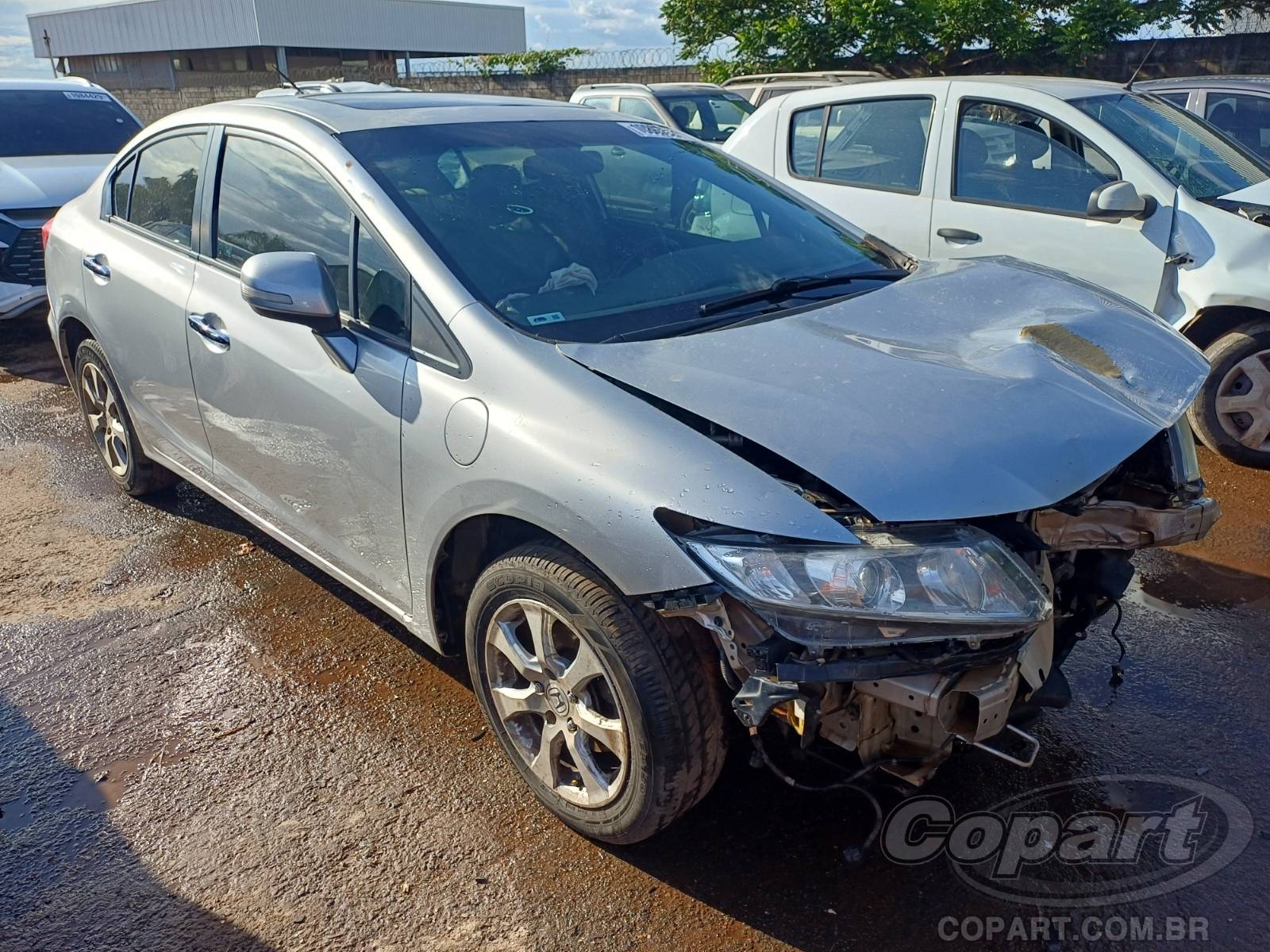 Veículo Honda Civic Honda Civic EXS 1.8 16V 2013 2013 em leilão