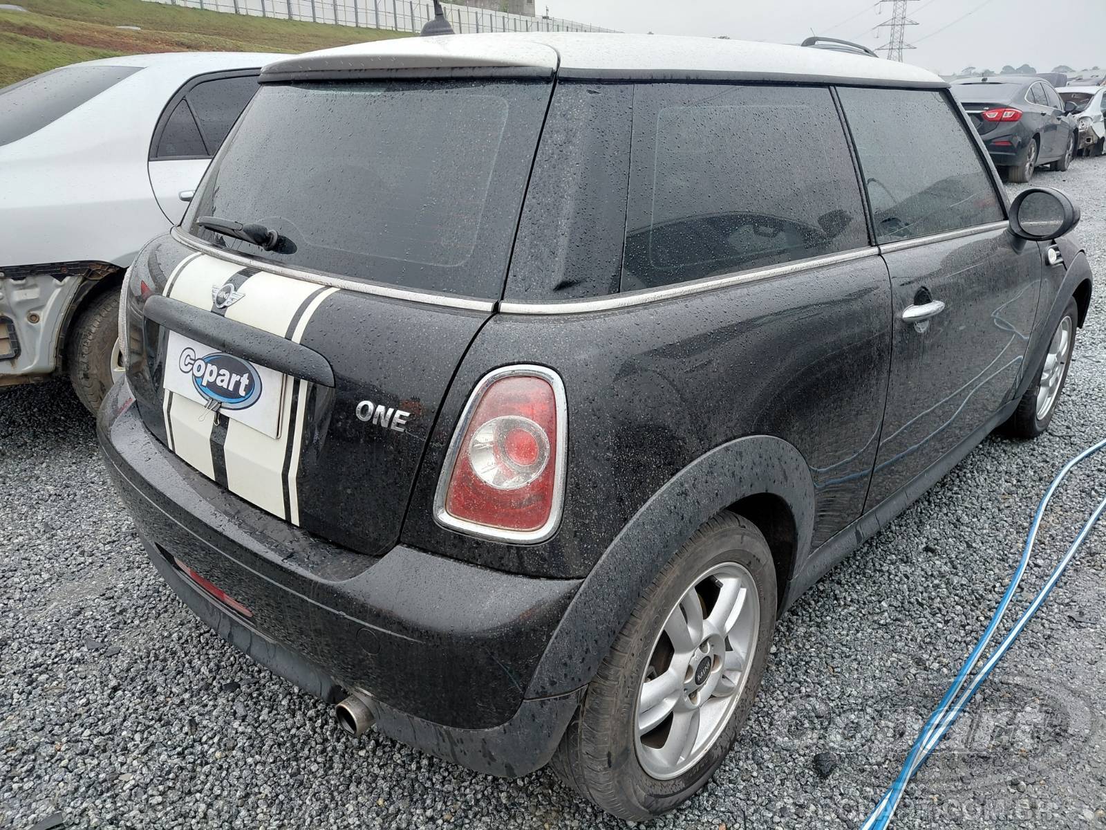 2011 MINI COOPER — foto 4 de 15