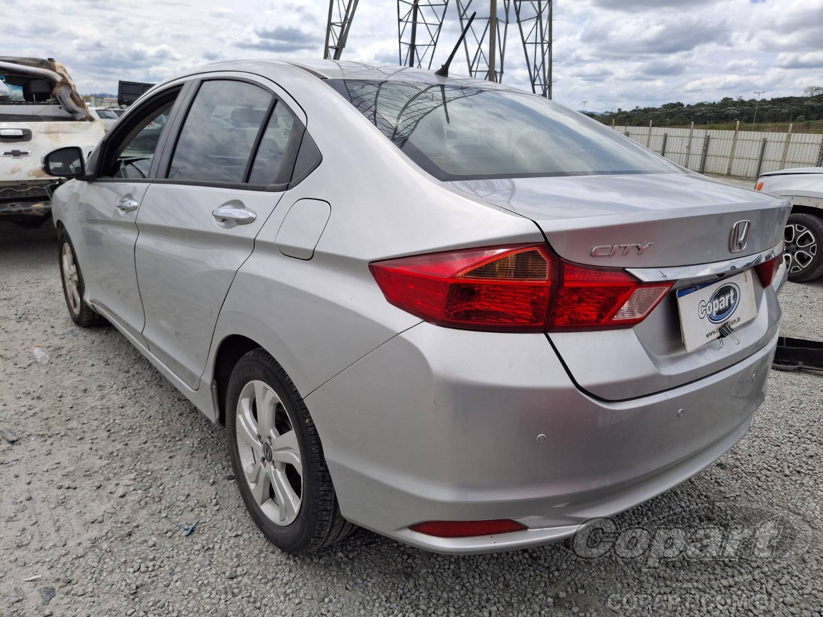 Foto 2: 2016 HONDA CITY
