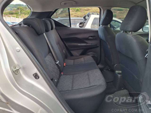2023 NISSAN KICKS 