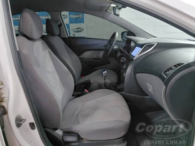 2014 HYUNDAI HB20S 