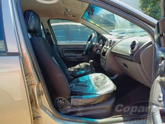 2013 FORD FIESTA SEDAN 