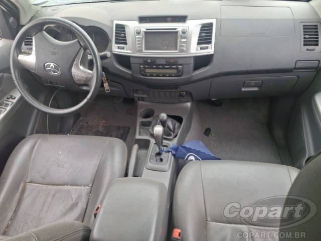 2013 TOYOTA HILUX CD 