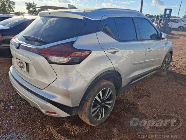 2024 NISSAN KICKS 