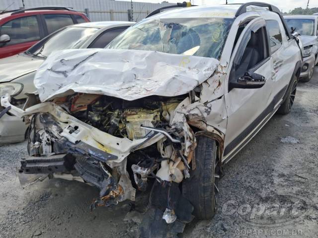 2015 VOLKSWAGEN SAVEIRO CD 
