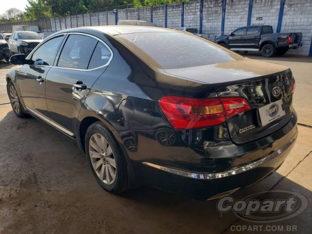 2011 KIA CADENZA 