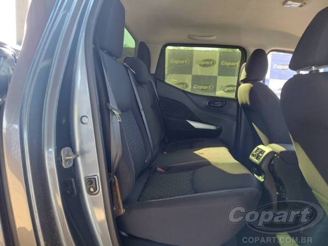 2023 NISSAN FRONTIER CD 