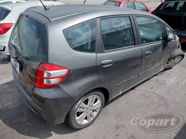 2013 HONDA FIT 