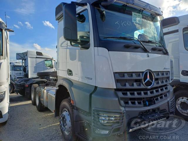 2025 MERCEDES-BENZ Arocs 