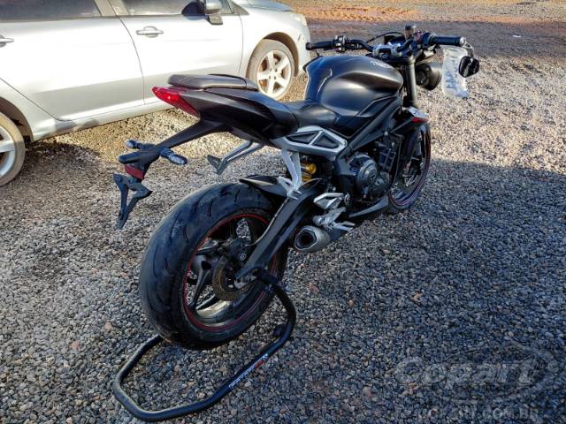 2020 TRIUMPH STREET TRIPLE 
