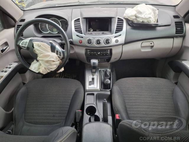 2015 MITSUBISHI L200 TRITON 