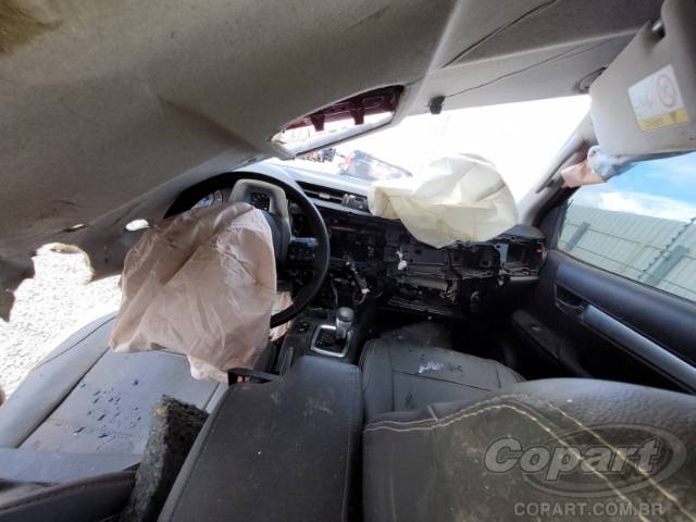 2020 TOYOTA HILUX CD 