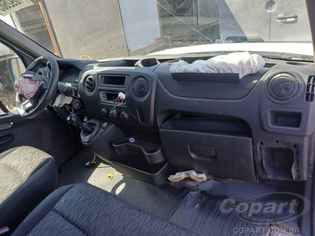 2023 RENAULT MASTER FURGAO 