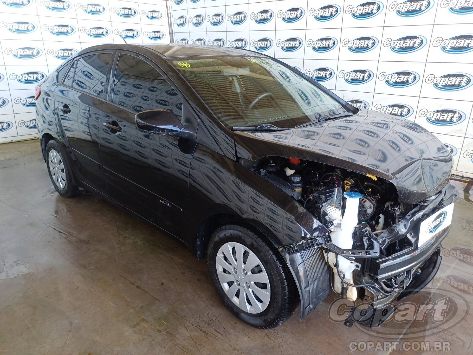 HYUNDAI HB20S Comfort Plus 1.0 12V CVVT 2014