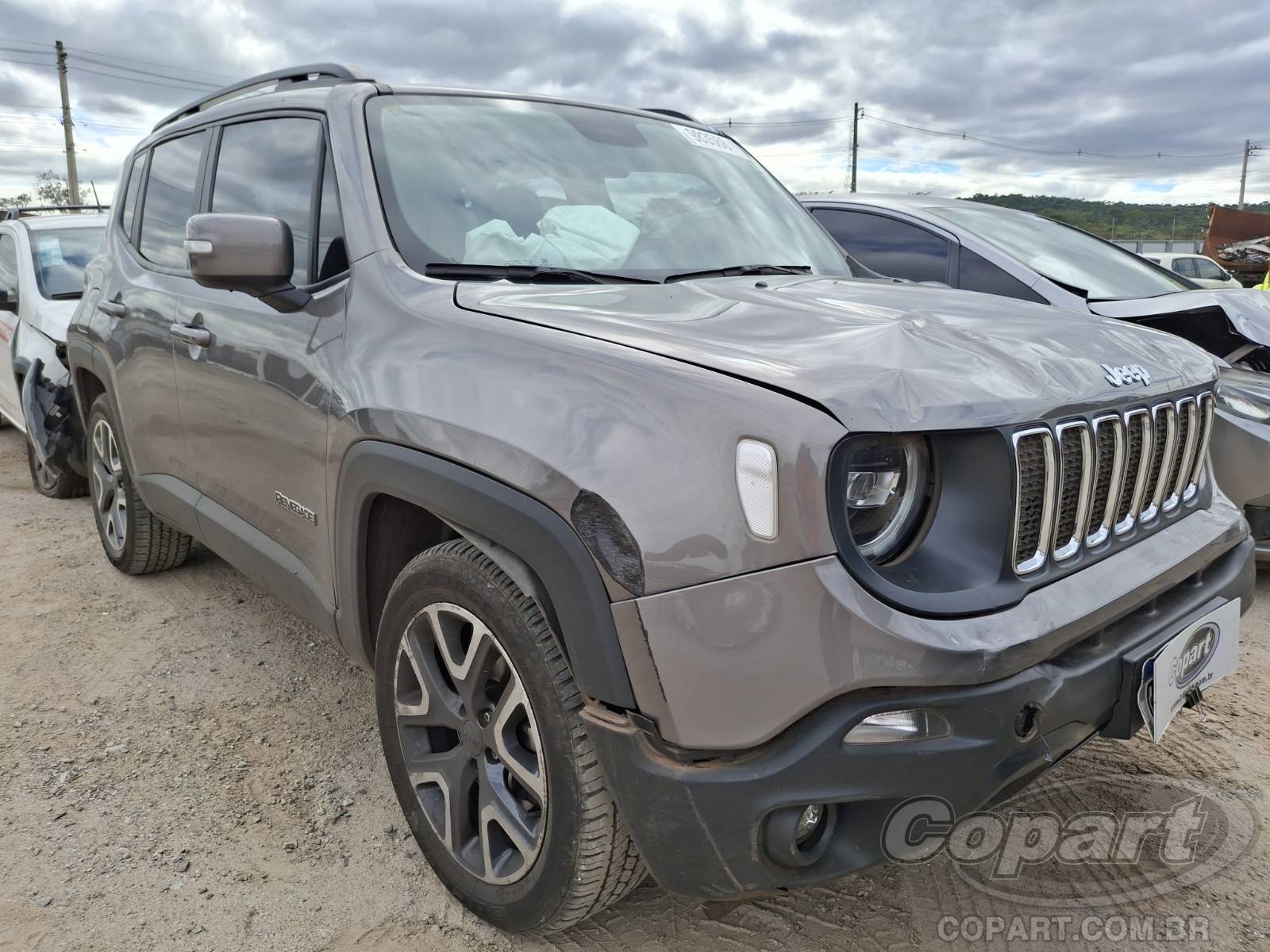 Veículo Jeep Renegade Jeep Renegade Longitude 1.8 16V E.TorQ Evo 2021 Pequena Monta 2021 em leilão
