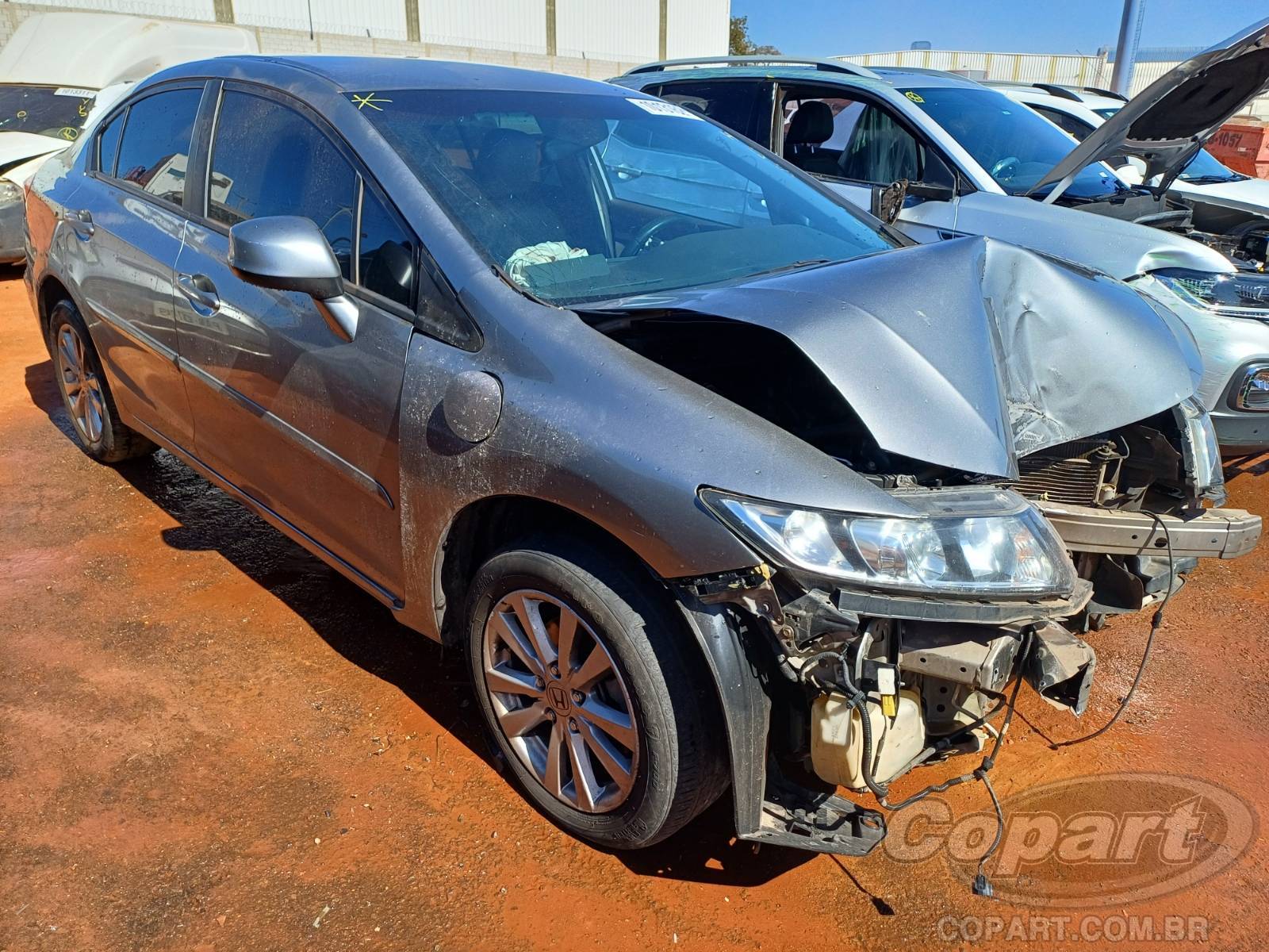 Veículo Honda Civic HONDA CIVIC LXS 1.8 16V i-VTEC 2013 2014 em leilão