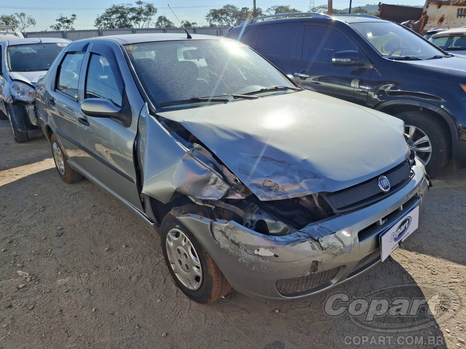 Fiat Siena Fire 1.0 2010 Colisão Média Monta