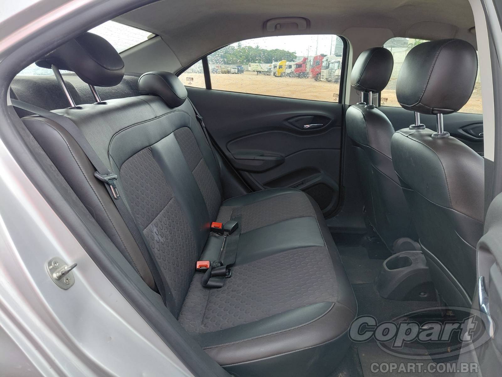 2017 CHEVROLET PRISMA — foto 6 de 11