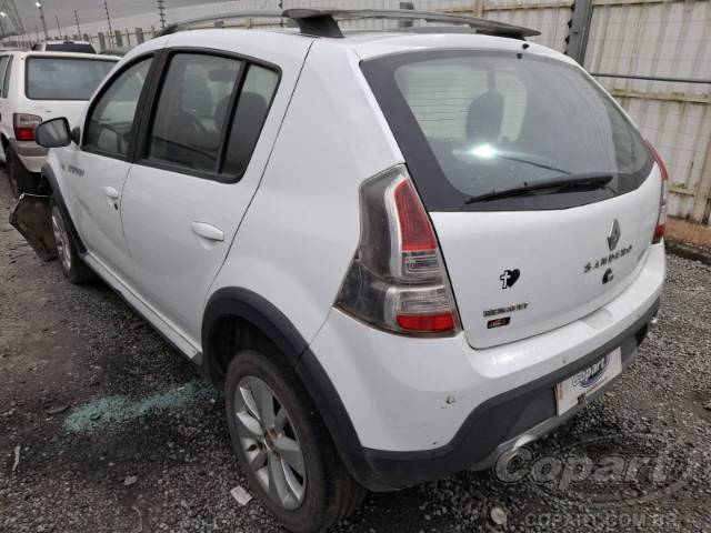 2014 RENAULT SANDERO 