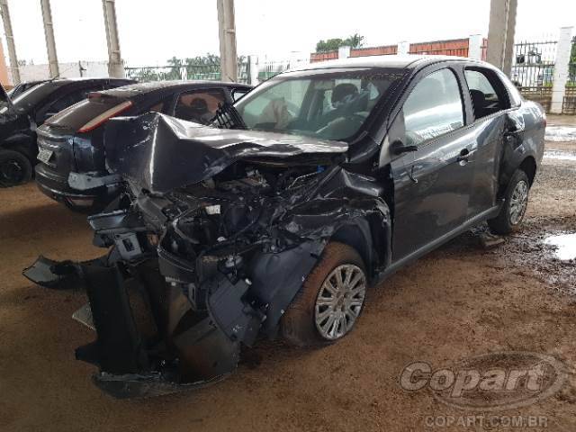 2018 FIAT GRAND SIENA 