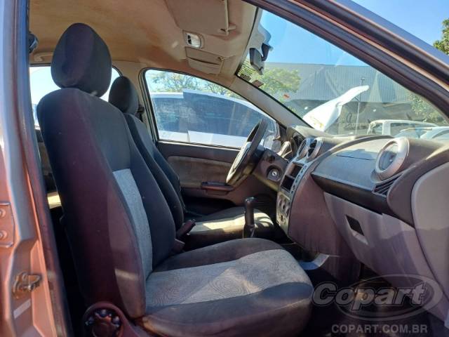 2008 FORD FIESTA SEDAN 