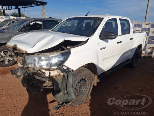 2020 TOYOTA HILUX CD 