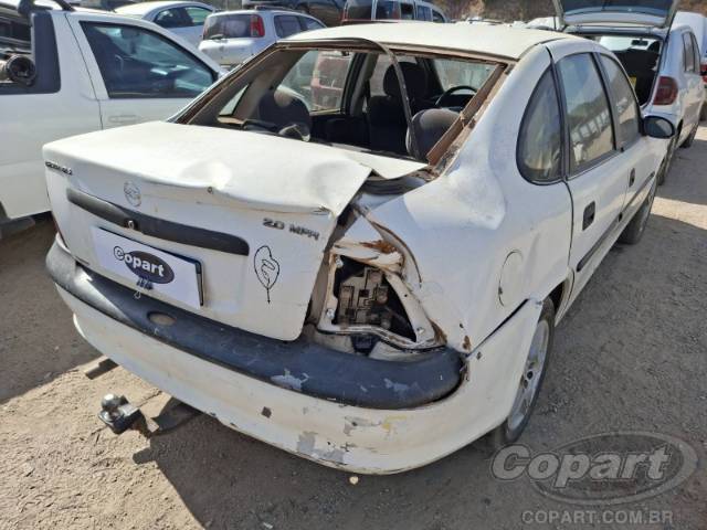 1998 CHEVROLET VECTRA 