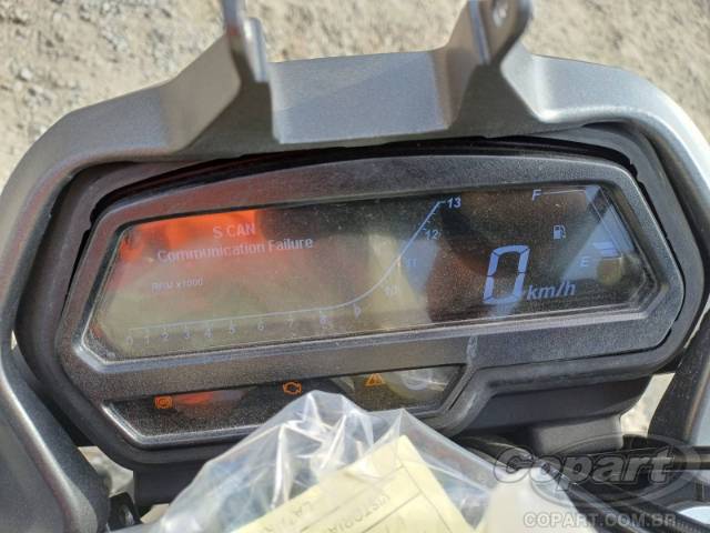 2025 BAJAJ DOMINAR 