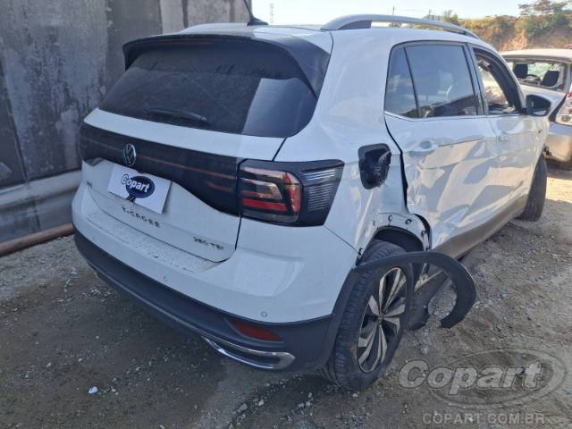 2022 VOLKSWAGEN T-CROSS 