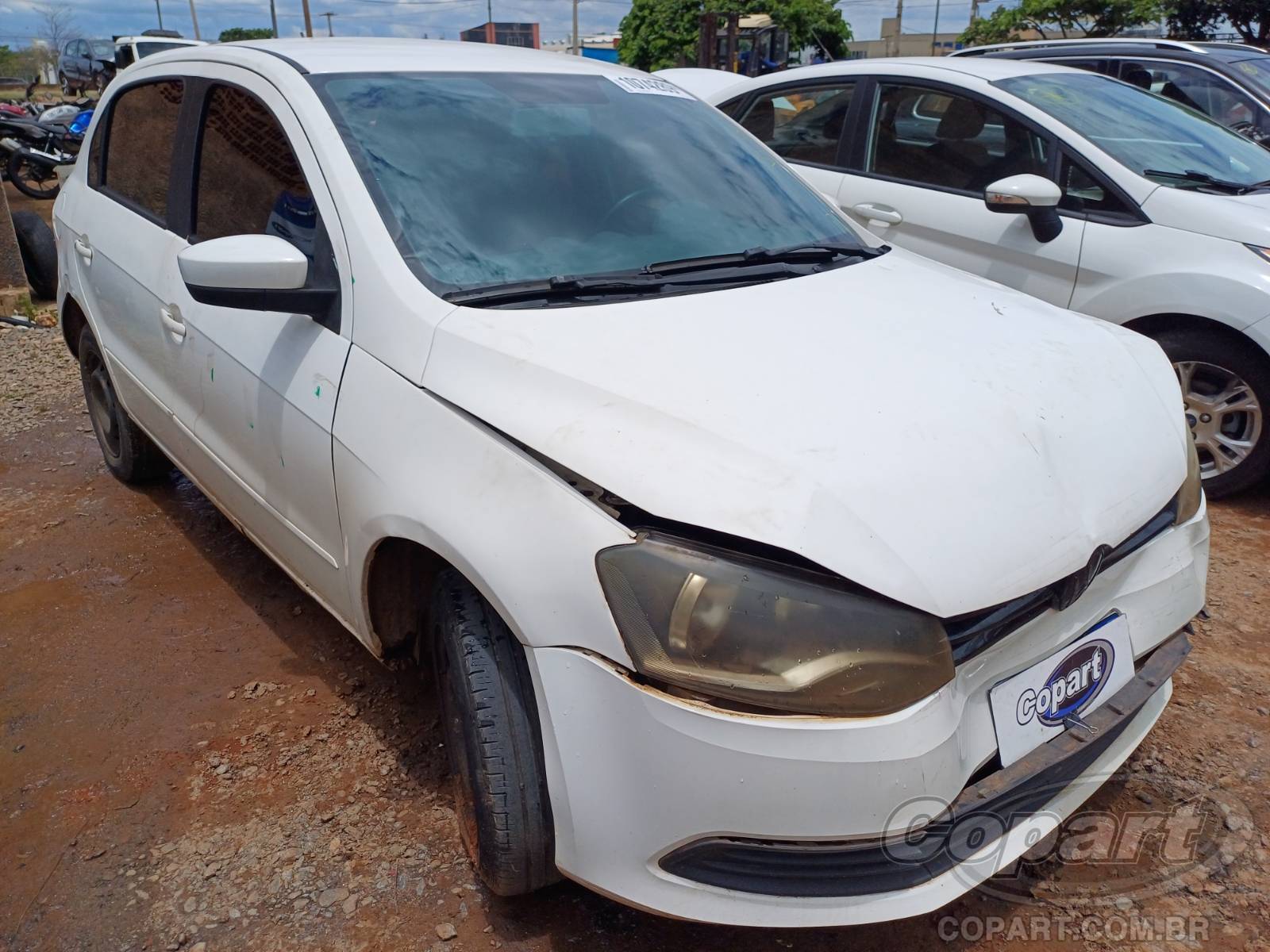 Veículo VW - VolksWagen Gol Volkswagen Gol 1.0 Total Flex 2014 Colisão Frontal 2014 em leilão
