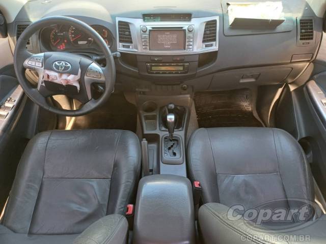 2015 TOYOTA HILUX CD 