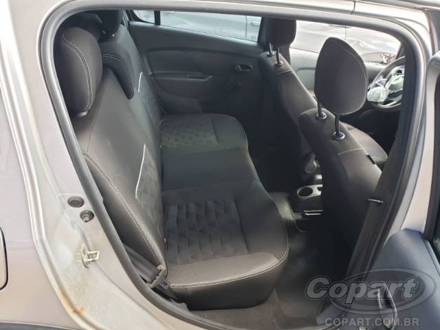 2024 RENAULT SANDERO 