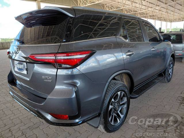 2025 TOYOTA SW4 